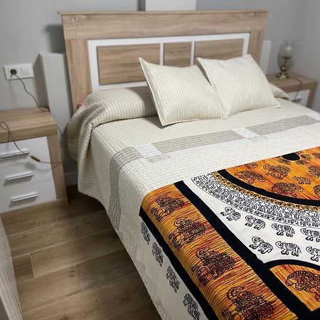 Apartamento Centro De ハエン エクステリア 写真